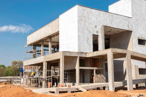 Sede do Núcleo de Atendimento Integrado de Palmas começa a receber instalações elétricas