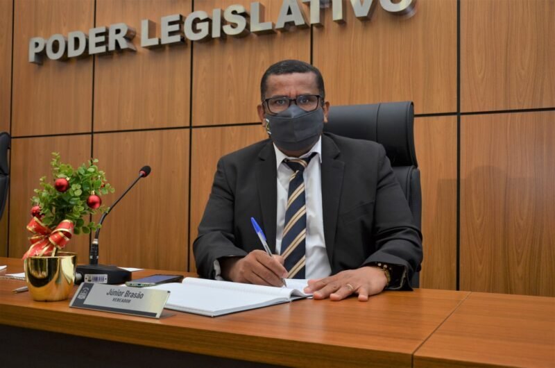 Em entrevista, Vereador SGT. Júnior Brasão elogia governador e defende melhorias para a PM