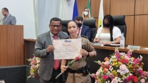 Em Sessão Solene, vereador SGT. Júnior Brasão homenageia Major Marlene na Câmara municipal de Palmas