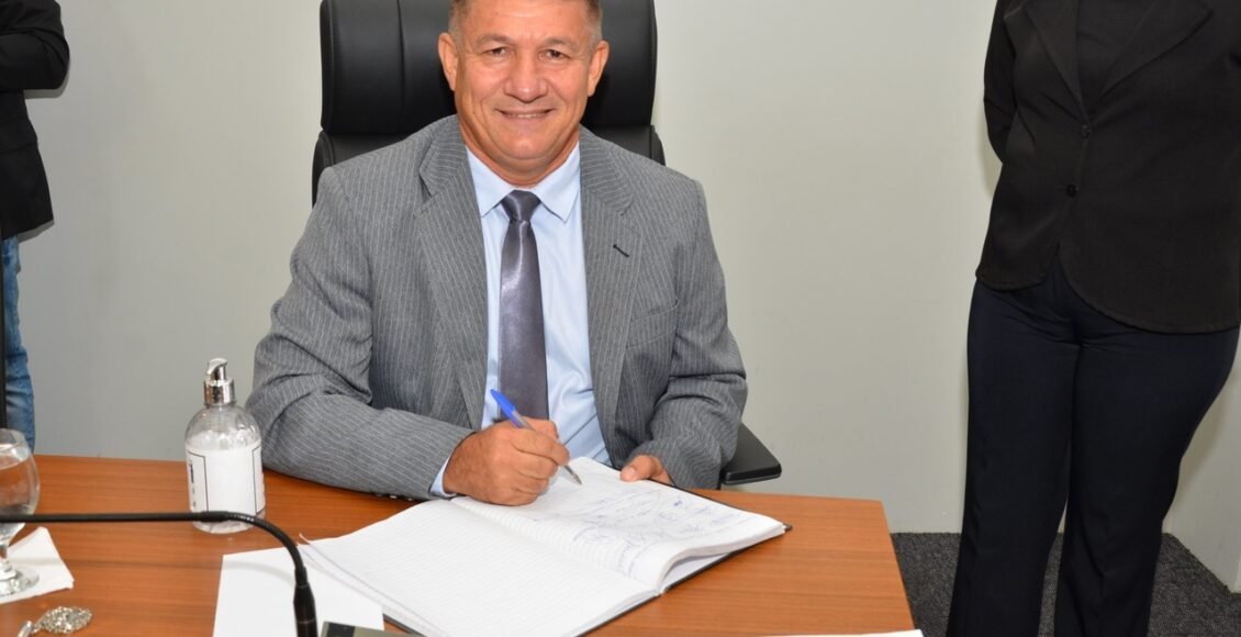 Vereador Márcio Reis solicita benfeitorias no distrito de taquaruçu incluindo iluminação em todas as ruas e revitalização de praças públicas.