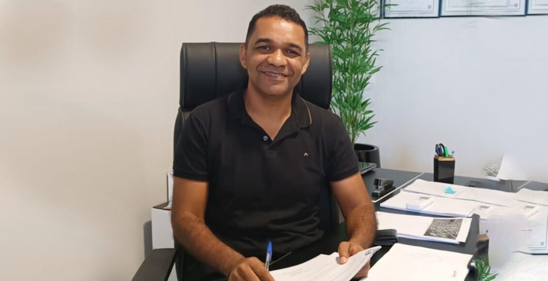 Vereador Waldson da Agesp faz várias solicitações de obras via ofício para o setor Janaína, na região sul da capital