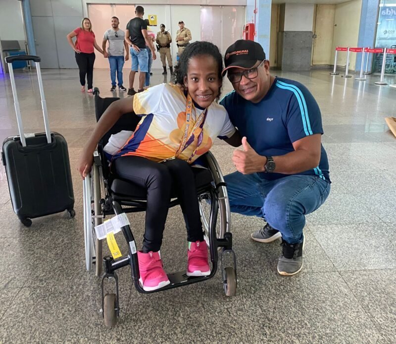 Vereador Sargento Júnior Brasão vai ao Aeroporto de Palmas recepcionar paratletas tocantinenses; “Exemplo para todos nós”