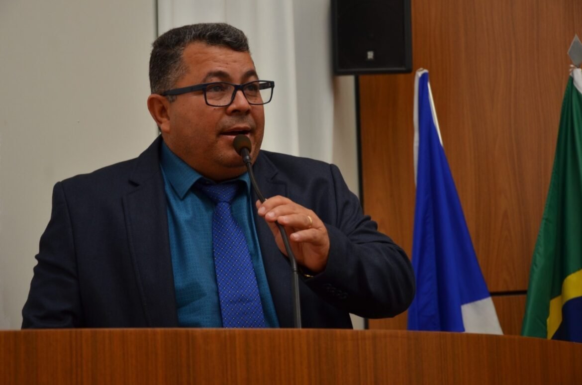 Vereador Folha apresenta demandas da comunidade da Arno 33, em Palmas