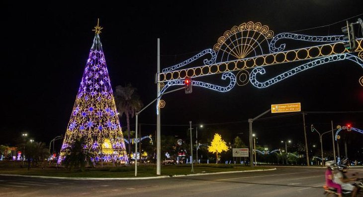 Lançamento da iluminação Natal Cidade Encantada é adiantado para esta quinta-feira, 1º