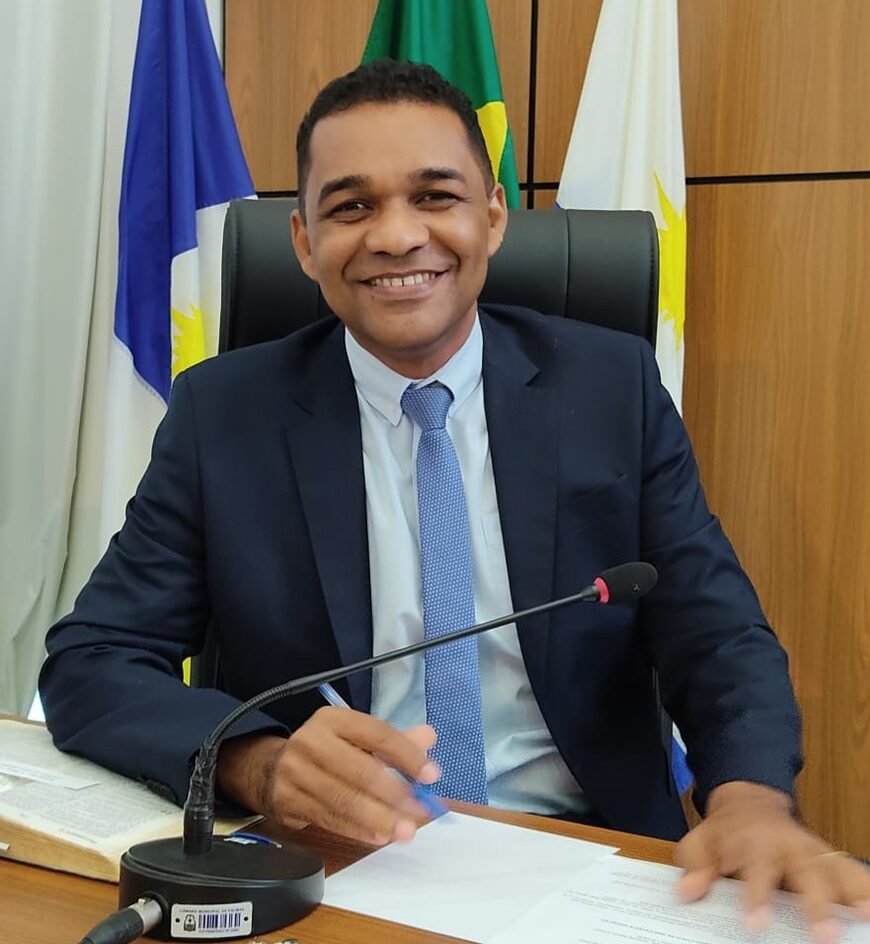 Vereador Waldson da Agesp usa tribuna para solicitar recapeamento asfáltico na região sul de Palmas e elogia novo programa de Restaurantes Comunitários