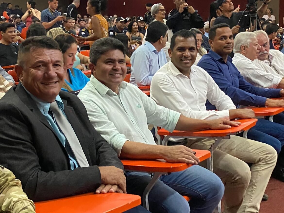 Vereador Major Negreiros prestigia comemoração dos 30 anos da GMP e parabeniza Cinthia Ribeiro por sempre valorizar os Guardas Metropolitanos da Capital