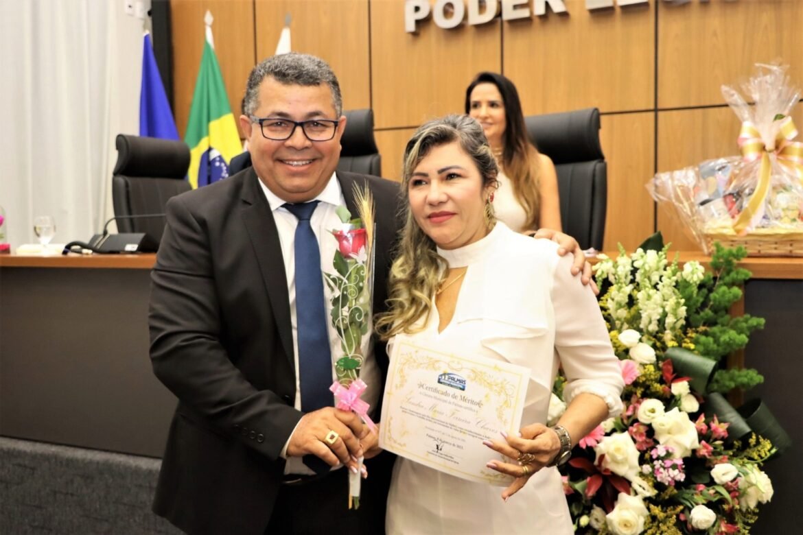 Folha recepciona servidoras e promove homenagens pelo Dia da Mulher, na Câmara de Palmas