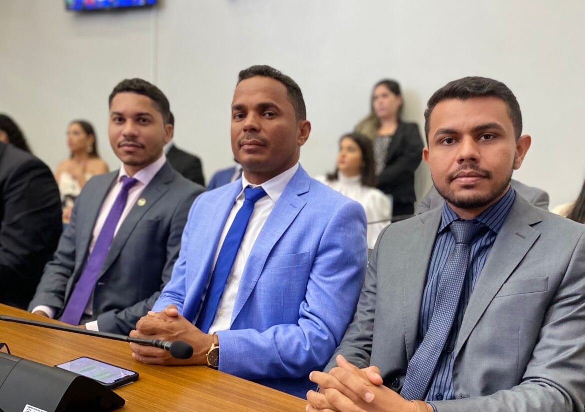 Vereador Josmundo participa de Homenagem ao dia da Advocacia Jovem na Câmara de Palmas