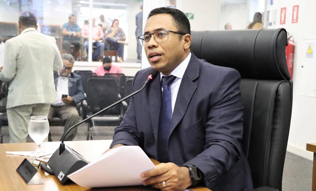 PL do Vereador Daniel Nascimento visa capacitar professores sobre o Transtorno do Espectro Autista