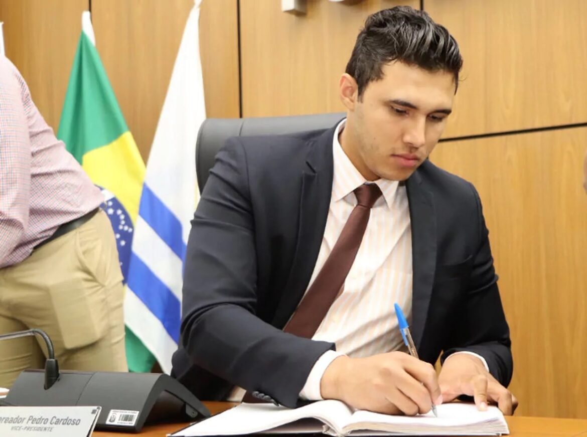 Vereador Pedro Cardoso tem diversos requerimentos aprovados durante a primeira sessão do 2º semestre de 2023 da Câmara de Palmas