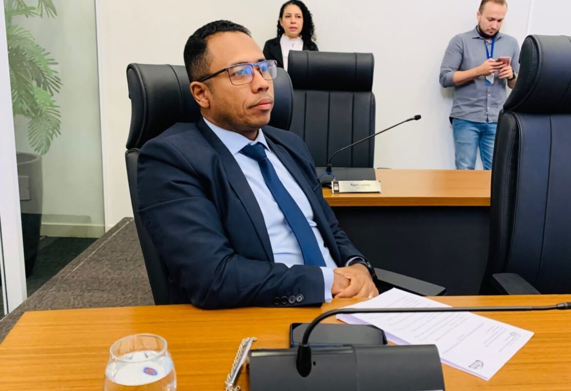 *Projeto de Lei do vereador Daniel Nascimento propõe política de inclusão, para mulheres vítimas de violência doméstica no mercado de trabalho*