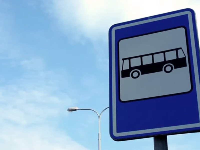 Vereador Josmundo busca melhorias nos pontos de ônibus do setor Jardim Vitória