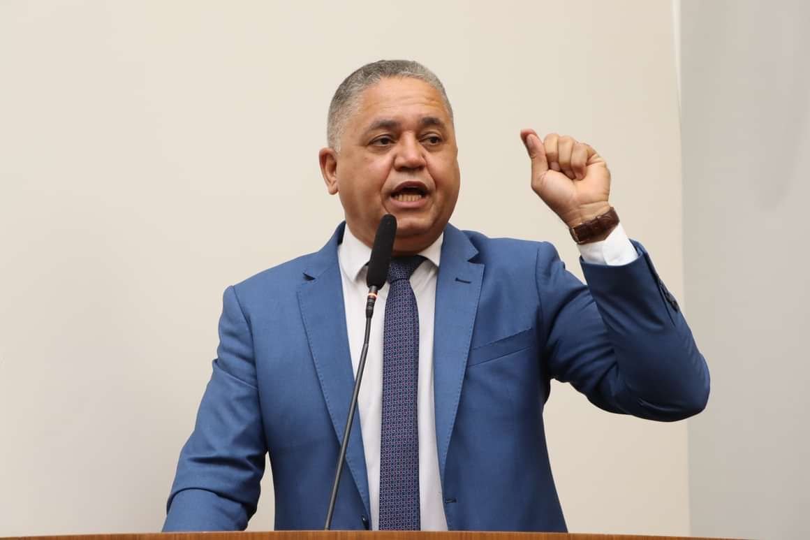 Vereador Eudes Assis solicita melhorias na Avenida Palmas Brasil Sul