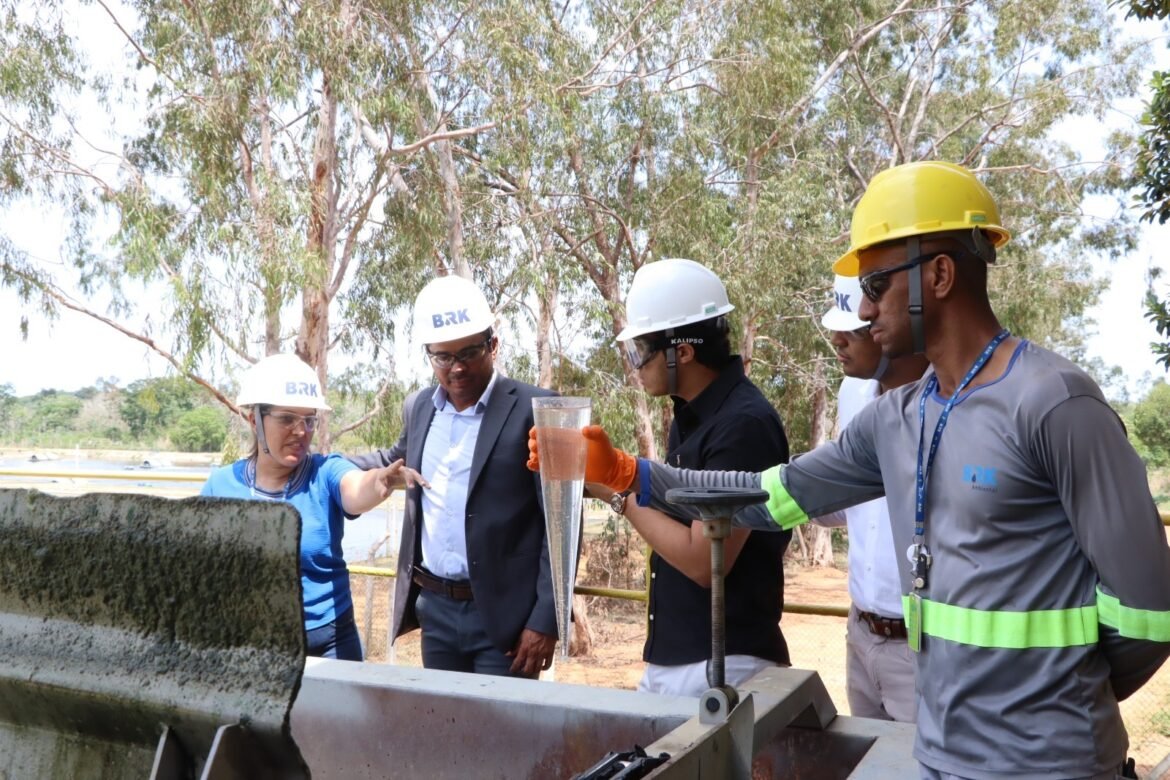 Presidente da CPI da BRK, vereador Josmundo lidera visita técnica à Estação de Tratamento de Esgoto no setor Bertaville