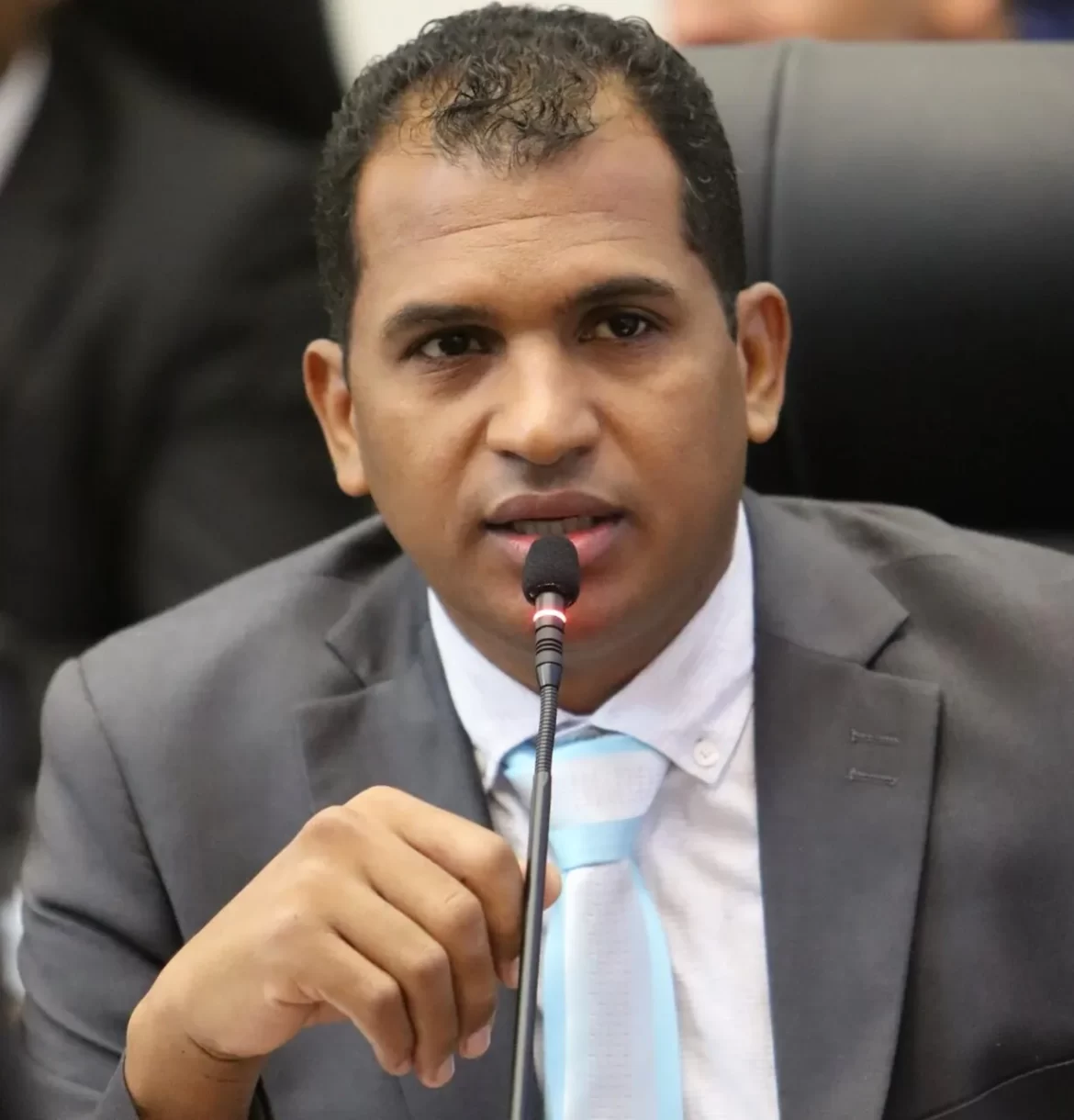 Vereador Nego assume compromisso de imparcialidade na CPI que investiga concessão de serviços da BRK em Palmas