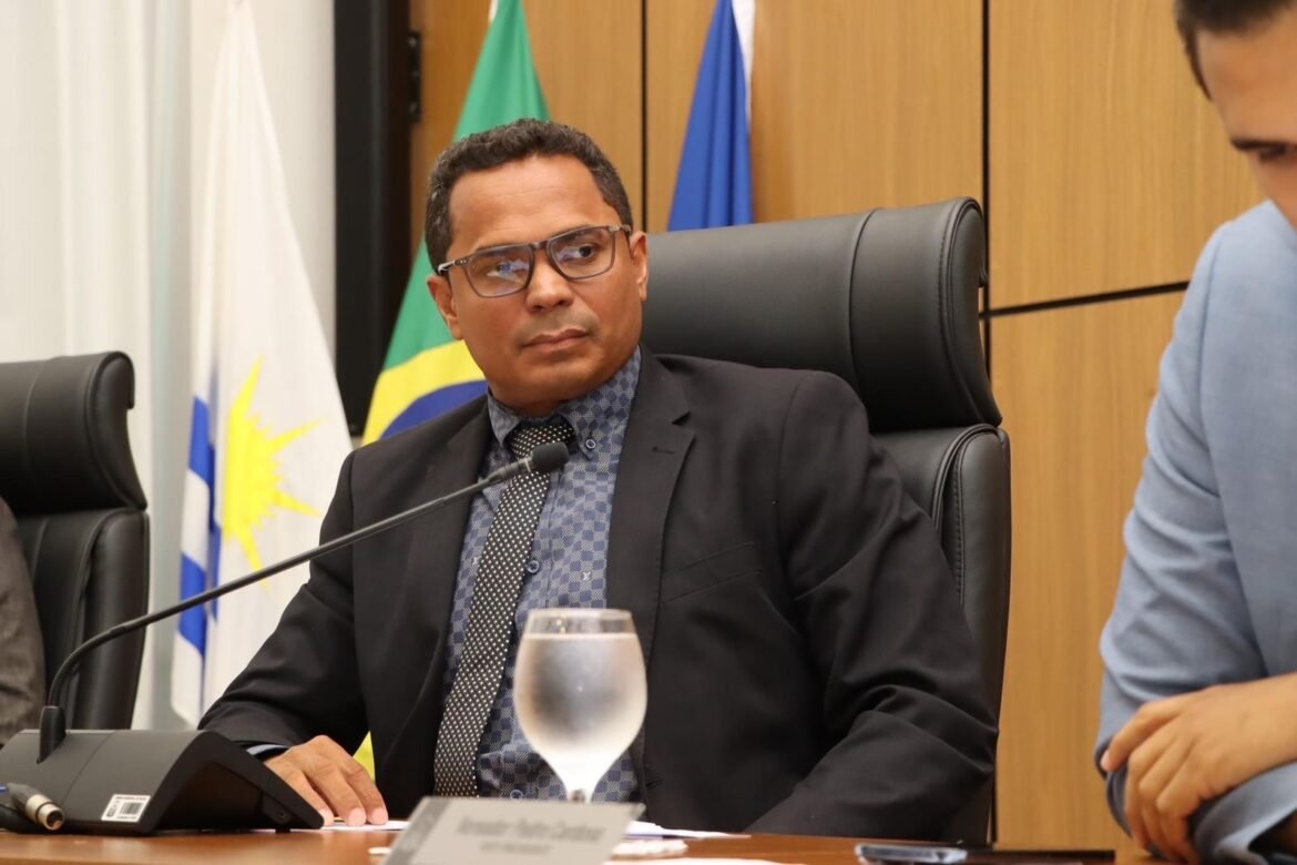 Vereador Josmundo solicita melhorias na Avenida NS 01, em frente ao Hemocentro da região Norte