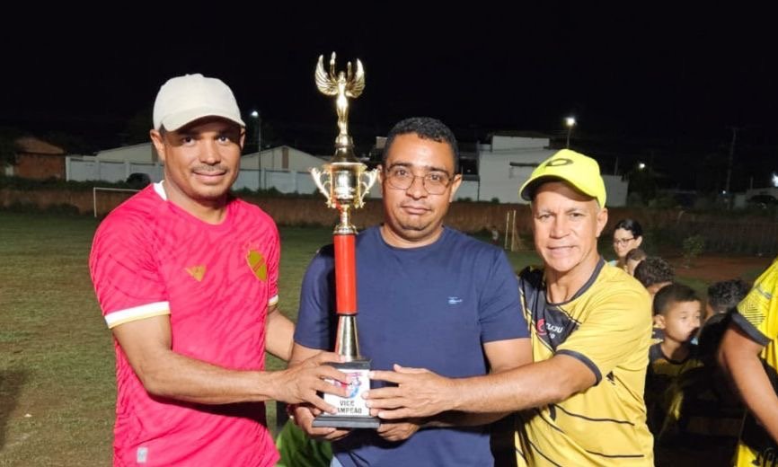 Vereador Josmundo prestigia encerramento do Torneio de Integração da Associação Esportiva do Aureny III