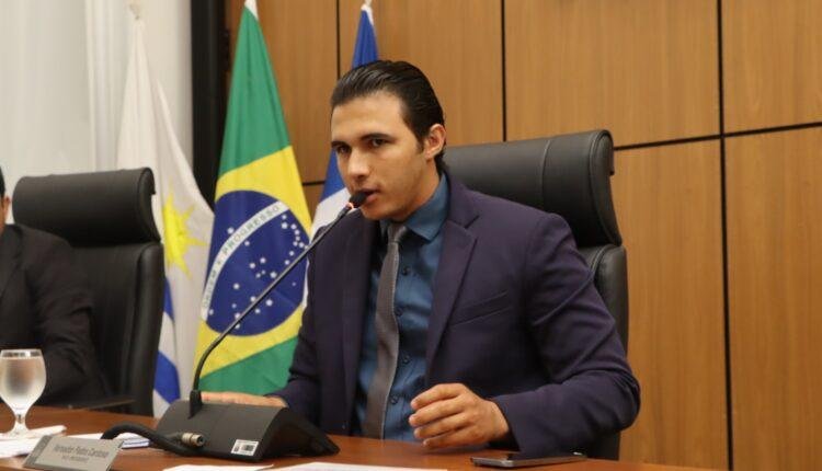 Pedro Cardoso demanda ações urgentes para readequação nas obras da LO-09, antiga pista do aeroporto