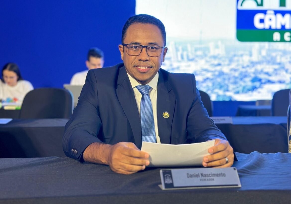 Vereador Daniel Nascimento Destaca Realizações e Projetos em Entrevista Exclusiva